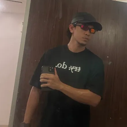 Kitted up before a run